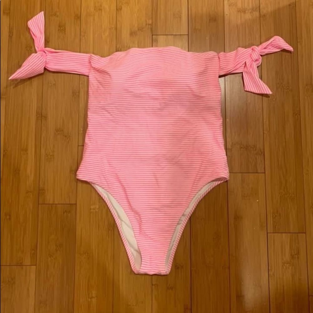 American Eagle Swim